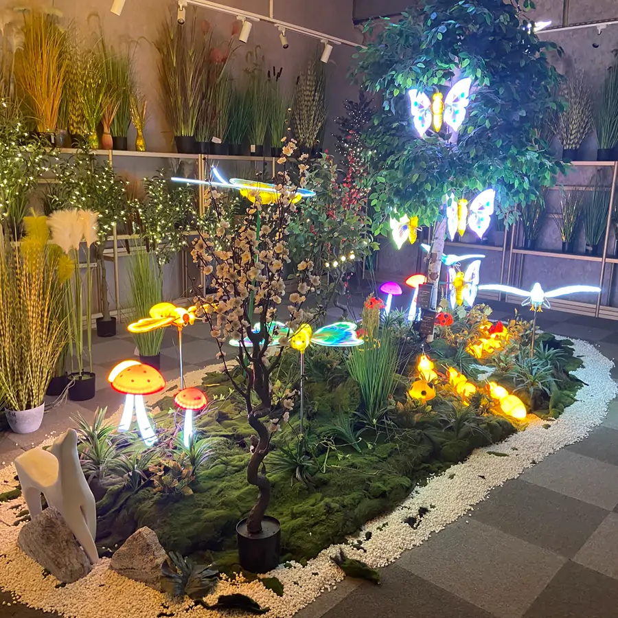 Showroom 03